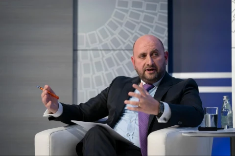 Le dram se renforce grâce à d’importants afflux de capitaux, selon le président de la Banque centrale
