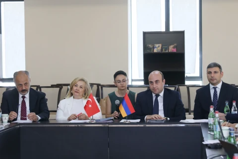 Կայացել է Անիի կամրջի վերականգնման հարցերով Հայաստան-Թուրքիա աշխատանքային խմբի 2-րդ հանդիպումը