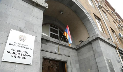 Դատախազությունը պահանջում է ՊԵԿ նախկին պաշտոնյայից բռնագանձել անշարժ գույք, մեքենաներ և շուրջ 194 մլն դրամ