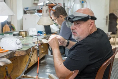 In Bourj Hammoud, an Armenian craft fights to survive
