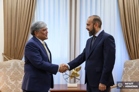 Արտգործնախարար Միրզոյանն ընդունել է Հայաստանում Պակիստանի առաջին դեսպանին