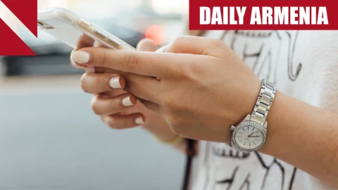 Controversial mobile phones draft law postponed in parliament