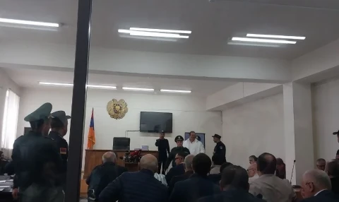 «Շառ են անում, հարգելի դատավոր, այդպես չի». Գագիկ Ծառուկյանի գործով առաջին նիստը