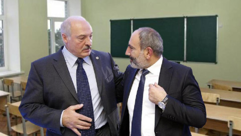 ՁայնաZOOM․ Փաշինյանին քննադատում են բռնապետին շտապ շնորհավորելու համար
