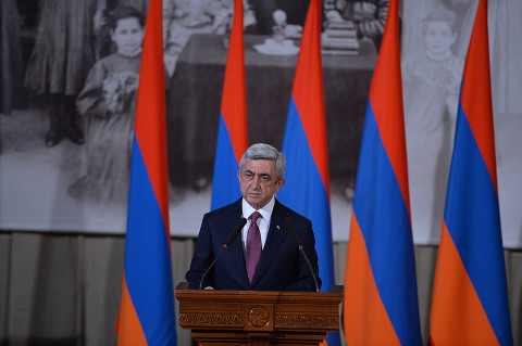 Զվարճացնում են բոլորը, ովքեր լրջորեն քննարկում են նոր Սահմանադրության նախագիծը
