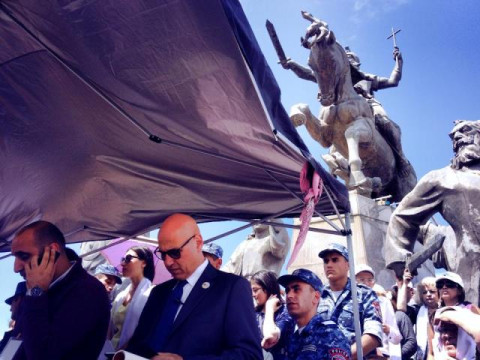 Պապի մասին առանց Սիրո