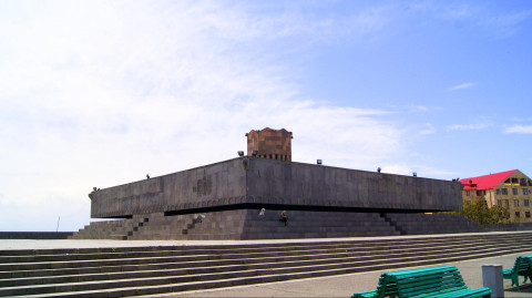 Ի հիշատակ հիշատակի
