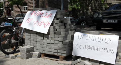 Ախր հեչ սիրուն չի