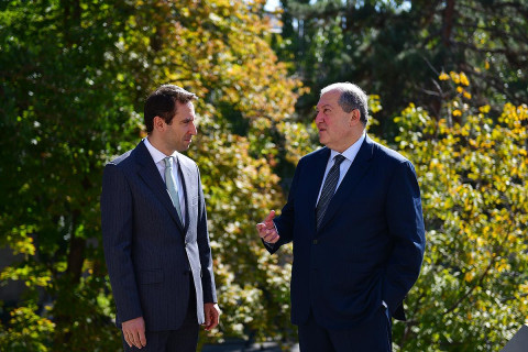 Երևանի քաղաքապետն ու Հանրապետության նախագահն այցելել են «Երևան, իմ սեր» հիմնադրամ