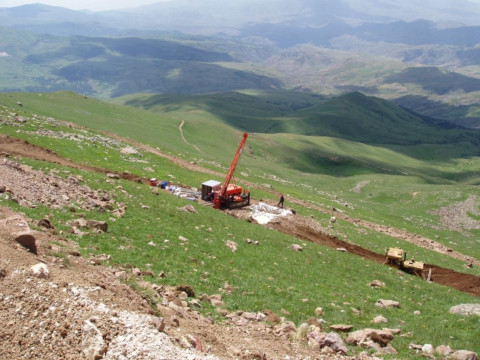 Անցեալի Հետ Ապահարզանը Միակ Լուծումն Է