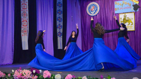Հալէպ. Եռուն Ամառնամուտ