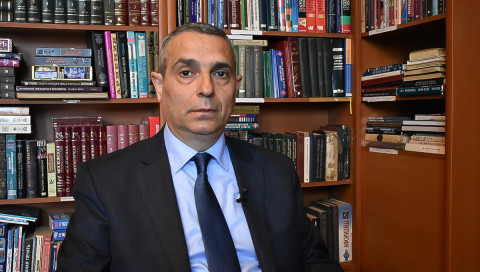 Արցախում պայքարը հնի ու նորի միջև է. Մասիս Մայիլյան