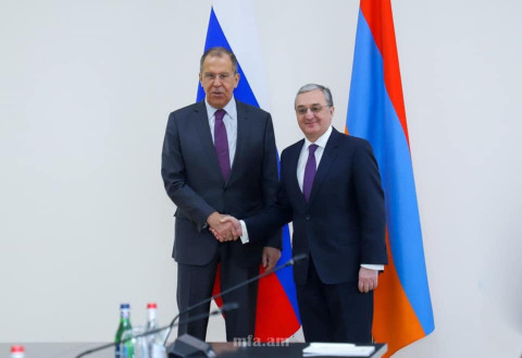 Лавров: Без согласия народа Нагорного Карабаха никакие договоренности оформить невозможно