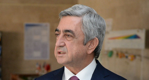 Լեգիտիմության անեծքը