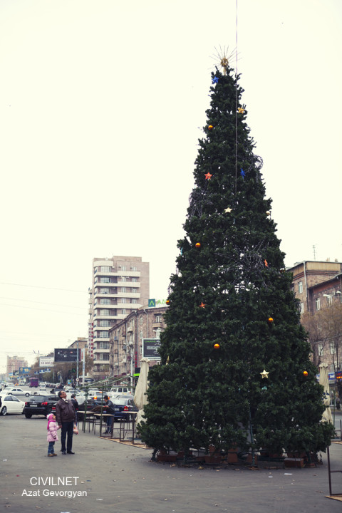Երևանը սպասում է Ամանորին