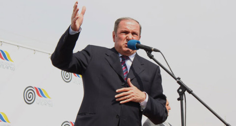Կոալիցիան քանդել կոալիցիայով
