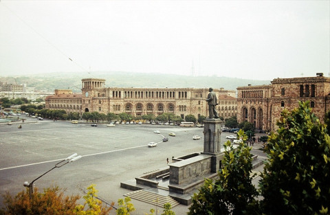 Մի հին նոյեմբերի 7