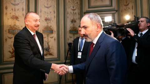 Ես շնորհակալական նամակներ եմ ստանում, իսկ Հայաստանի ղեկավարությունը՝ անեծքներ․ Իլհամ Ալիև