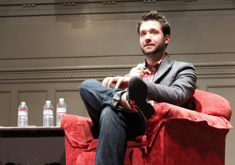 Alexis Ohanian of Reddit invites Americans to share their stories of immigration, as does he