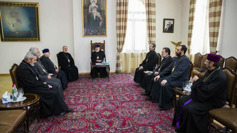 Պոլսի պատրիարքի տեղապահի ընտրությունը՝ մարտի 15-ին, Աթեշյանի լիազորությունները կդադարեցվեն