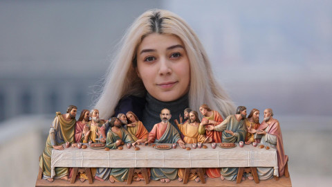 Ժողովուրդն ու 12 առաքյալները