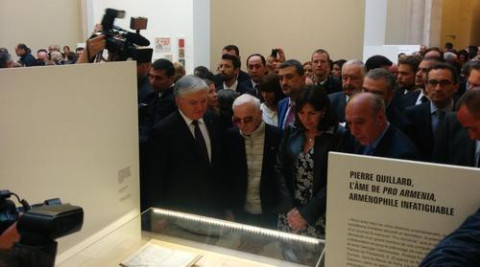 100-րդ տարելիցին նվիրված ցուցահանդես Փարիզի քաղաքապետարանում