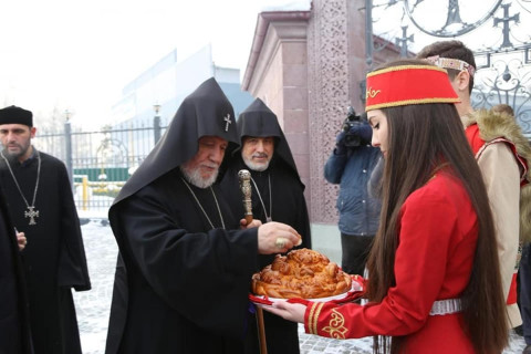 Armenian church dragged into Russia-Ukraine feud