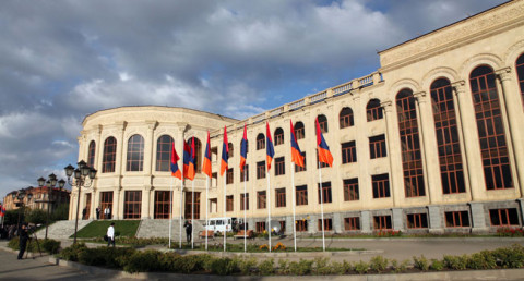 Սամվել Բալասանյա՞ն, թե՞ Վարդան Ղուկասյան