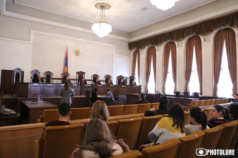What Can Armenia Learn from Successful Judicial Reform Programs in Chile and Georgia?