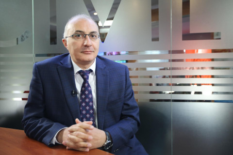 Մի գավաթ սուրճ․ զրույց Հայկակ Արշամյանի հետ