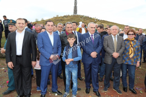 Անինքնիշխան Իշխանը