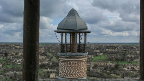 Տարածքների հանձնման տանջալից դիլեման
