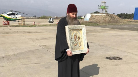 Սրբապատկերներ Թբիլիսիի երկնքում և կրակոցներ հայ պատգամավորի տան մոտ