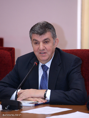 Միկոյանի արձանը` Արա Աբրահամյանի ստրկամտության ֆորպոստ