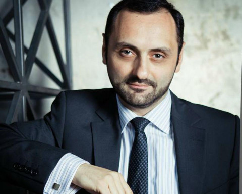 Զրոյից ստեղծել ազգային ֆուտբոլի զարգացման ռազմավարություն․ զրույց Նիկոլայ Պետրոսյանի հետ