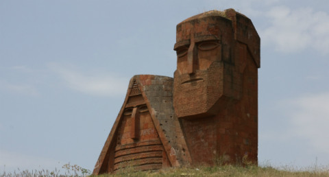 Հայաստանն ու Ադրբեջանը նույն հարթությունո՞ւմ