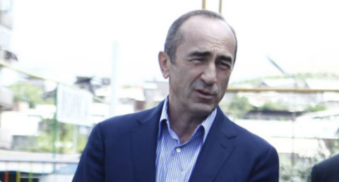 Ռոբերտ Քոչարյանի ակնարկները