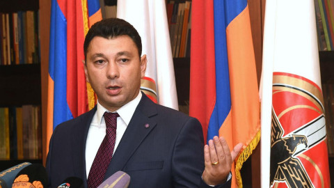 Բա ինչո՞ւ տերտեր չեք, տղերք