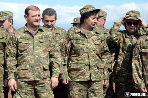 Մեր գործերը լավ չեն