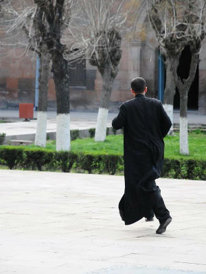 Մեր հիվանդ ոչխարն ու նրանց առողջ գազանը