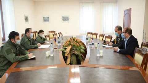 Իրանի ռազմական կցորդի հետ քննարկվել է պատերազմում երրորդ կողմի և վարձկան ահաբեկիչների ներգրավվածությունը