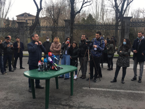 Այս պահին անիմաստ է ընտրությունների մասին խոսել․ Սաղաթելյան