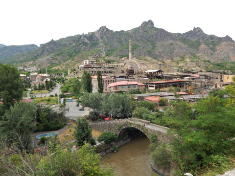 Փաշինյանը և Քոչարյանը Ալավերդու պղնձաձուլարանի մասին իրարամերժ կարծիքներ ունեն