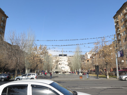 Բարեփոխումներու ճամբով