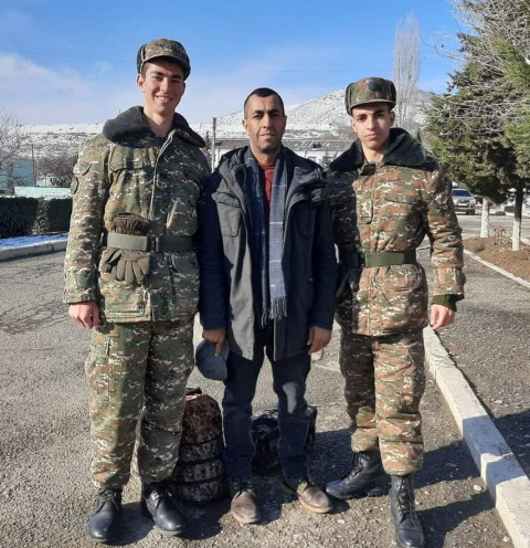 Առաջիններէն՝ Յարութը իր կորիւններով