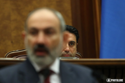 Նիկոլ Փաշինյանը կա՛մ ստում է, կա՛մ անտեղյակ է ղարաբաղյան բանակցությունների մանրամասներին