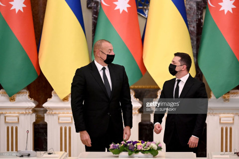 Ալիևն ու Էրդողանը առաջարկել են բանակցություններ կազմակերպել Կիևի ու Մոսկվայի միջև․ Զելենսկի