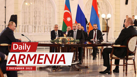 Russia ready to host new Pashinyan-Aliyev meeting, Kremlin says