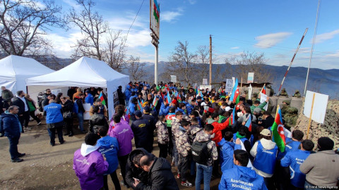 Stepanakert, Yerevan denounce ongoing blockade of Karabakh-Armenia highway