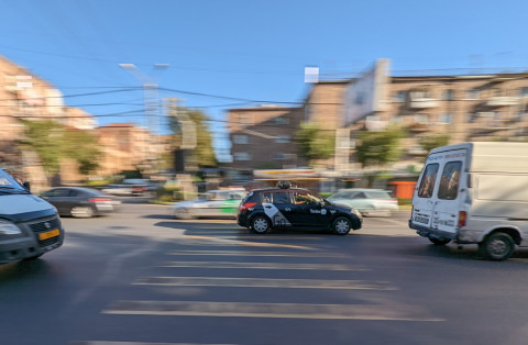 Տաքսիները տրամադրելու են էլեկտրոնային ՀԴՄ կտրոն․ մանրամասներ կառավարությունից